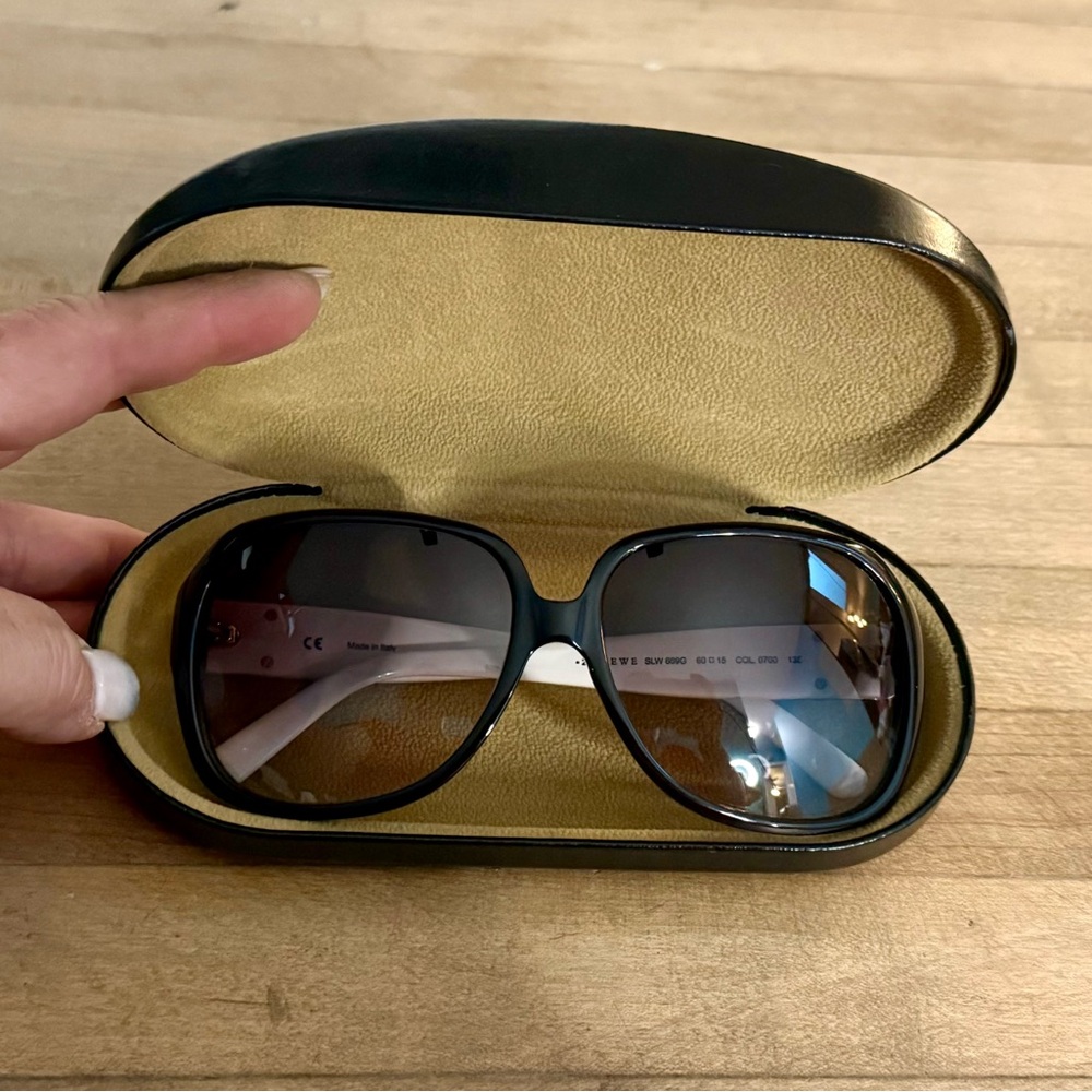 Loewe Black & White Unisex Sunglasses with Case & Cleaning Cloth